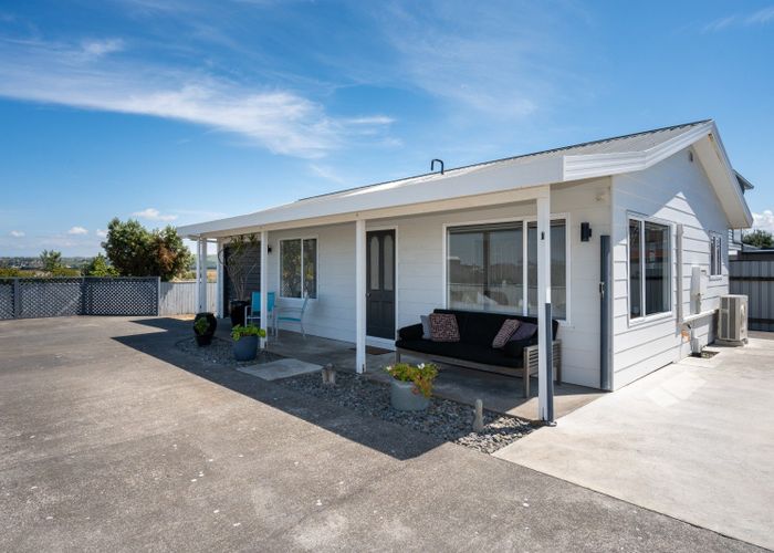  at 1/64 The Esplanade, Westshore, Napier