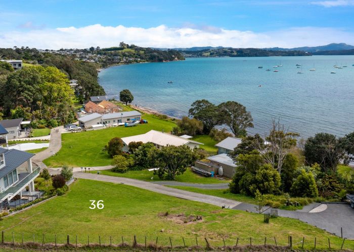  at 36 Albro Lane, Algies Bay