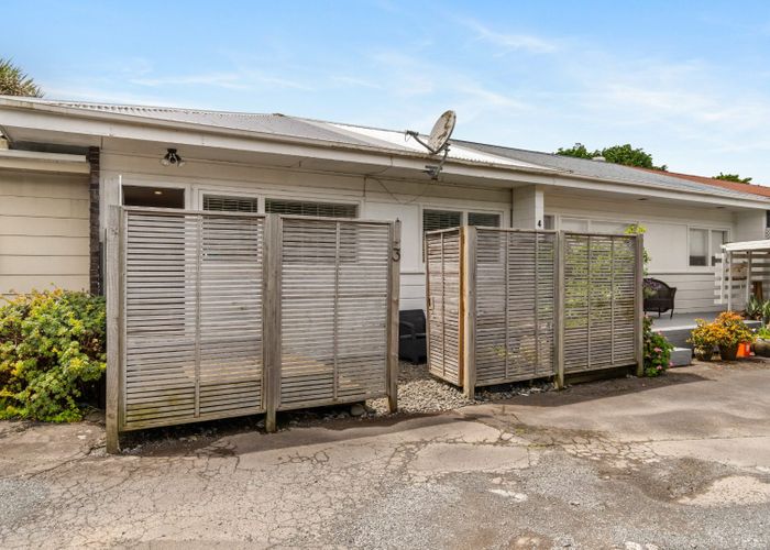  at 3/76 Riversdale Road, Avondale, Auckland City, Auckland