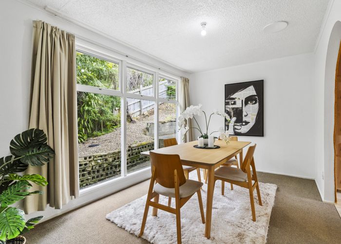  at 966 Beach Road, Torbay, Auckland
