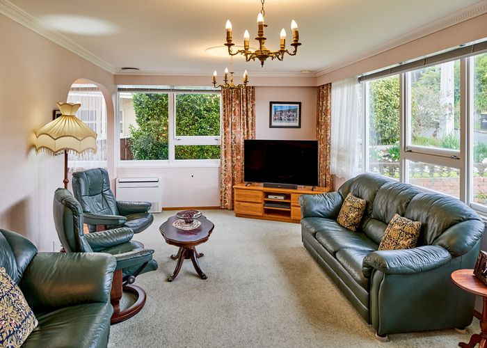  at 77 Larsen Crescent, Tawa, Wellington