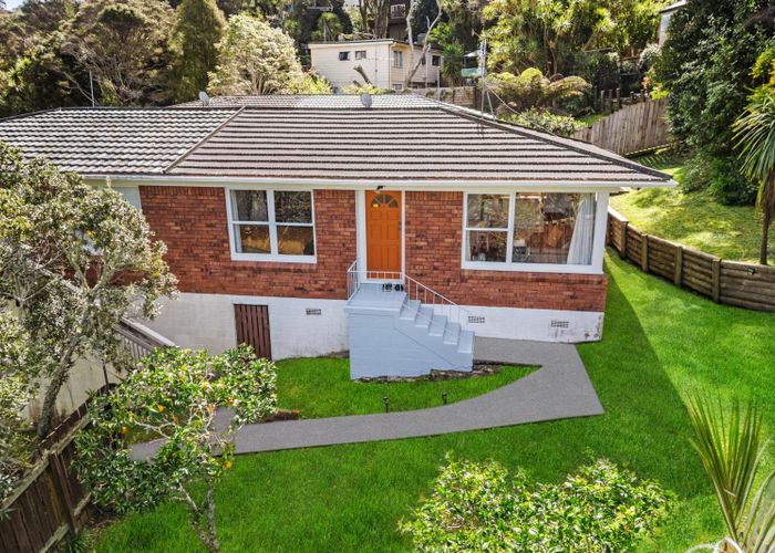  at 2/55 Ayton Drive, Totara Vale, North Shore City, Auckland