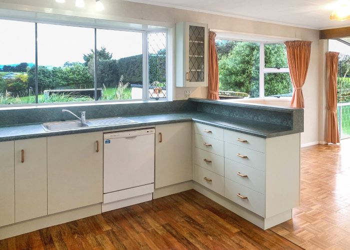  at 161 Hendersons Line, Kelvin Grove, Palmerston North