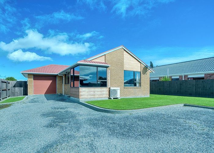  at 19 Bealey Street, Hokitika