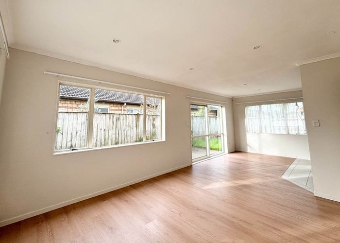  at 15 Kalmore Place, Flat Bush, Manukau City, Auckland
