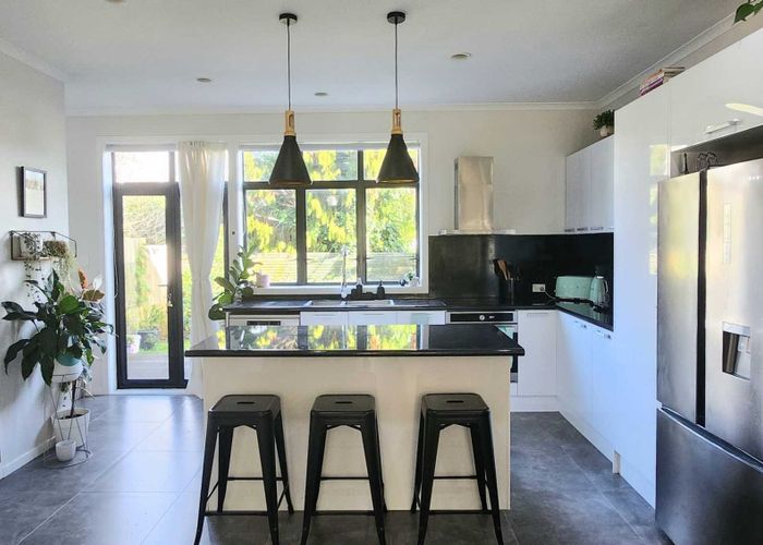  at 47/1 Ambrico Place, New Lynn, Waitakere City, Auckland