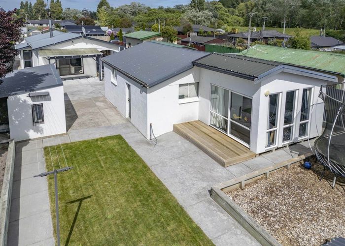  at 8 Savage Street, Kainga, Christchurch