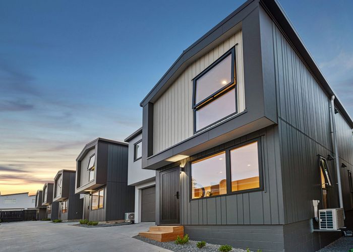  at 5/9 Odonn Ave, Beach Haven, North Shore City, Auckland
