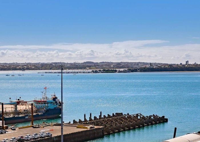  at 1102/18 Beach Road, Auckland Central, Auckland