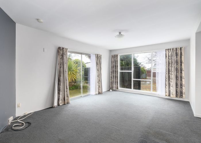  at 10 Woodlands Place, Aranui, Christchurch City, Canterbury