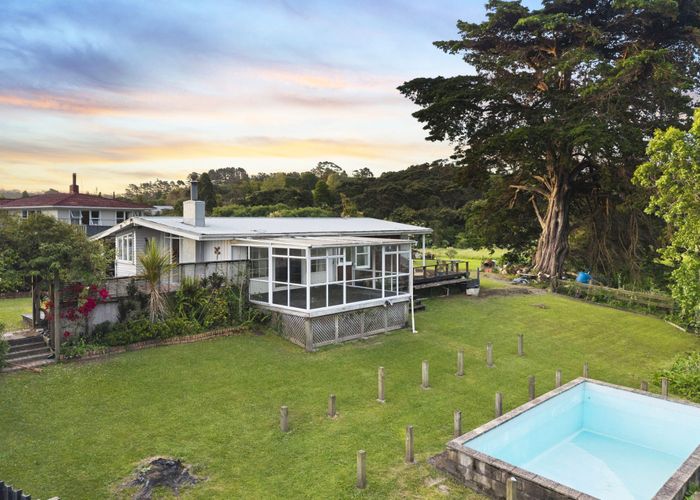  at 15 Bethells Road, Waitakere, Waitakere City, Auckland