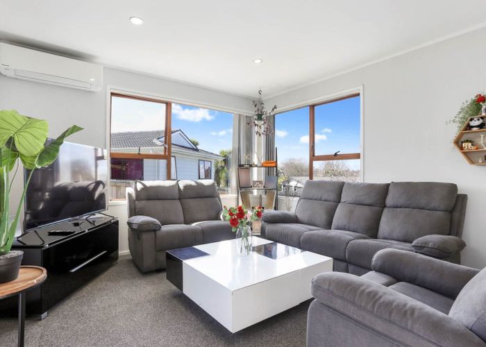  at 5  Holborn Place, Papatoetoe, Manukau City, Auckland