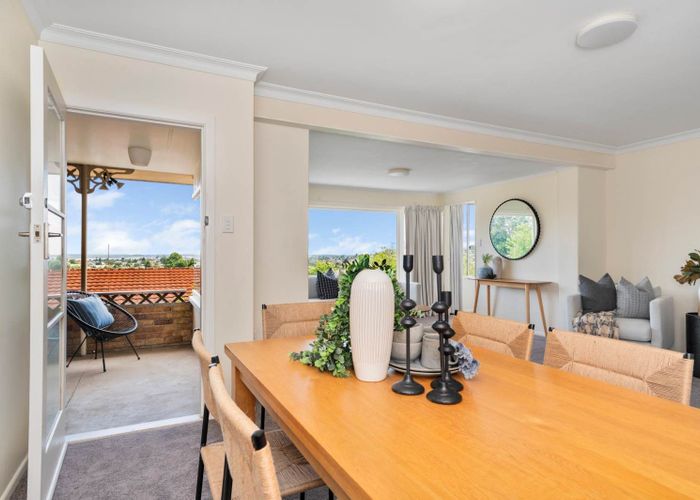  at 2/24 Upland Street, Brookfield, Tauranga, Bay Of Plenty