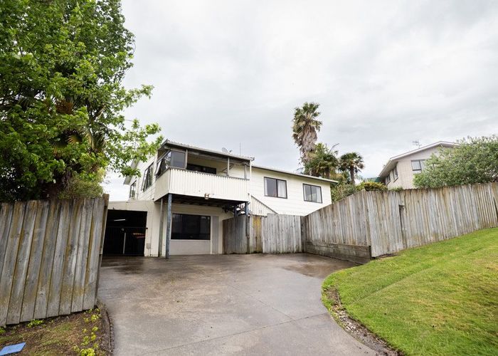  at 10 James Cook Drive, Welcome Bay, Tauranga, Bay Of Plenty