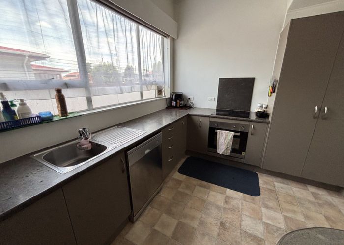  at 800 Tremaine Avenue, Roslyn, Palmerston North, Manawatu / Whanganui