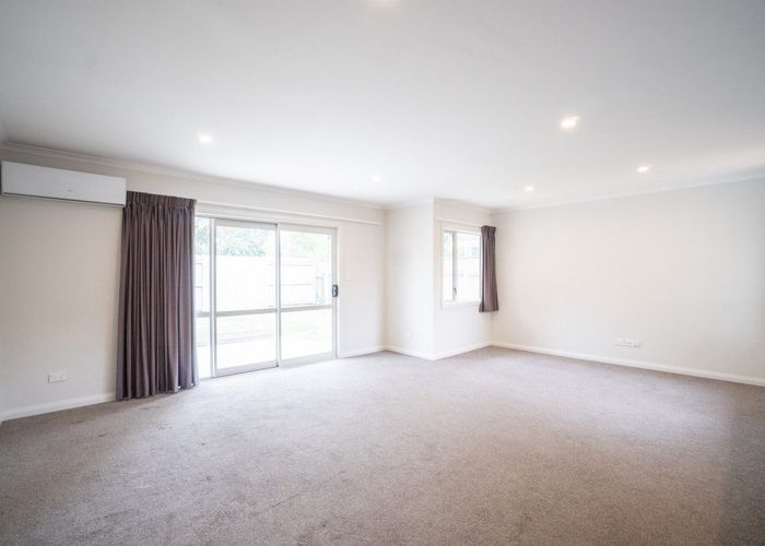  at 205b College Street, West End, Palmerston North, Manawatu / Whanganui