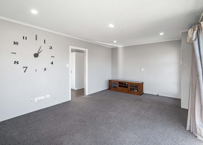  at 2A Skerten Avenue, Hornby, Christchurch