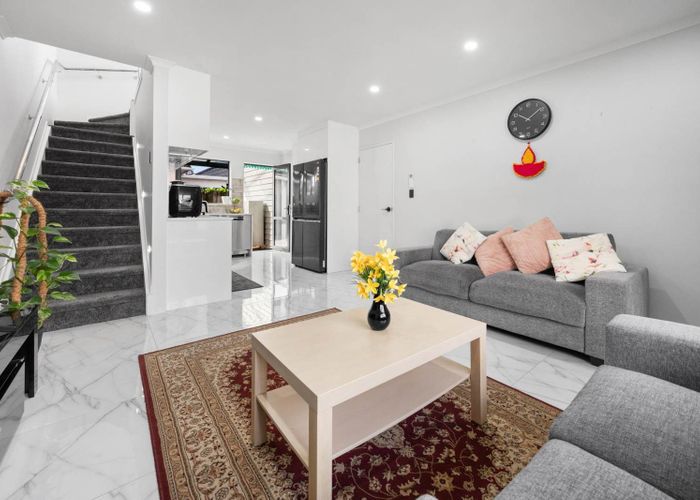  at 664C Pakuranga Road, Highland Park, Manukau City, Auckland