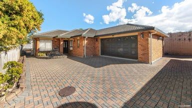  at 10A Brains Road, Kelston, Auckland