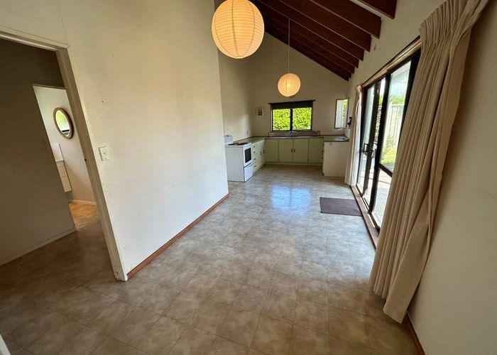  at 698B Papamoa Beach Road, Papamoa Beach, Papamoa