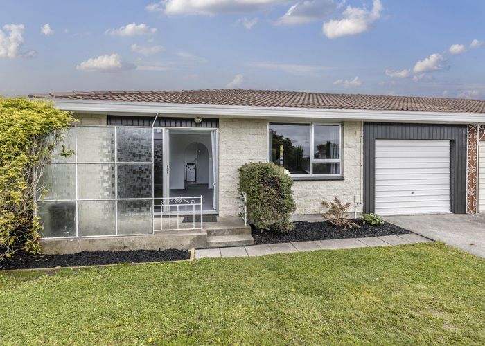 at 1/10 Nyoli Street, Northcote, Christchurch