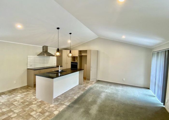  at 11 Sumich Place, West Harbour, Waitakere City, Auckland