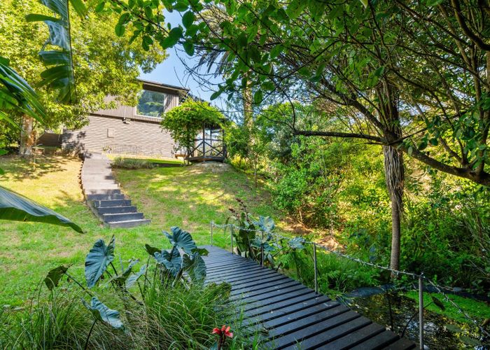  at 9 Lannan Road, Surfdale, Waiheke Island