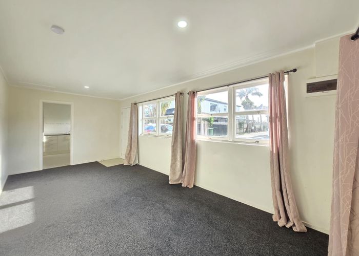 at 65C Great South Road, Papatoetoe, Manukau City, Auckland