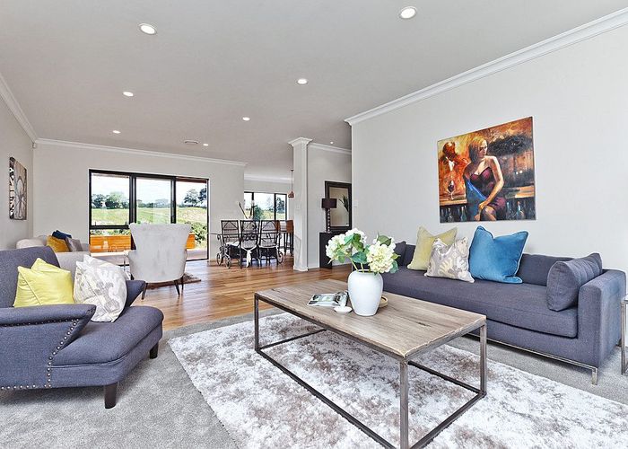  at 4 Somerset Place, Stanmore Bay, Rodney, Auckland