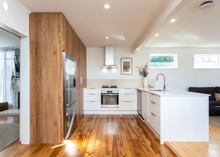  at 86 Wharf Road, Te Atatu Peninsula, Waitakere City, Auckland
