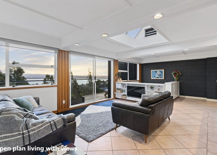  at 122 Rangatira Road, Beach Haven, North Shore City, Auckland