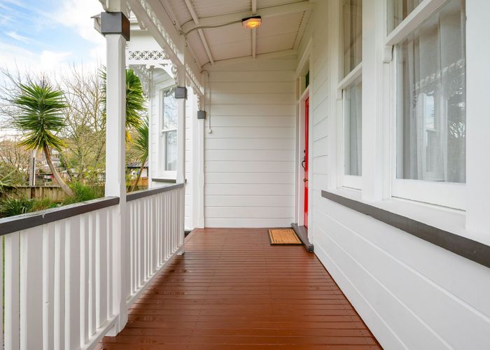 at 6 Johnson Street, Dinsdale, Hamilton, Waikato