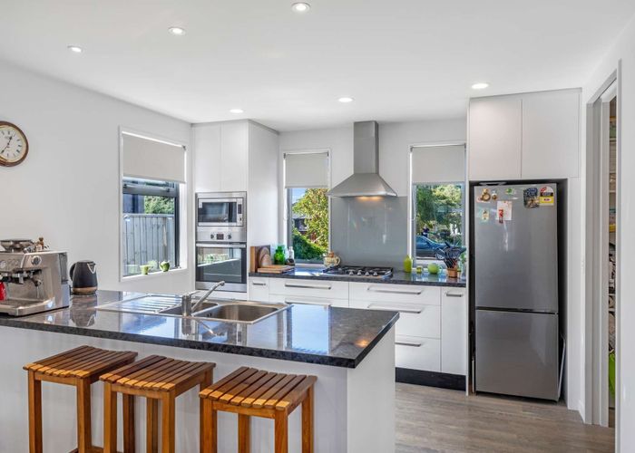  at 118 Chinnerys Road, Woodend, Woodend