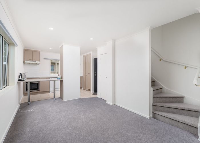  at 1/49 Henderson Valley Road, Henderson, Waitakere City, Auckland