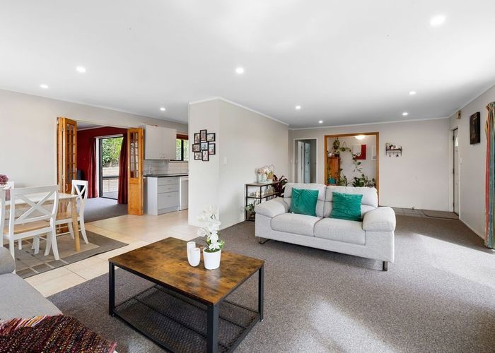  at 27 Salcombe Terrace, Welbourn, New Plymouth