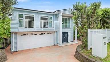  at 27 Ian Marwick Place, Birkenhead, Auckland
