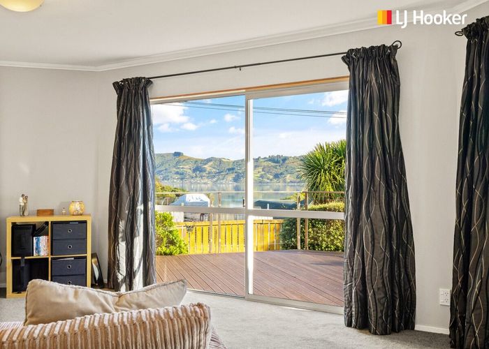  at 37 Seaton Road, Portobello, Dunedin