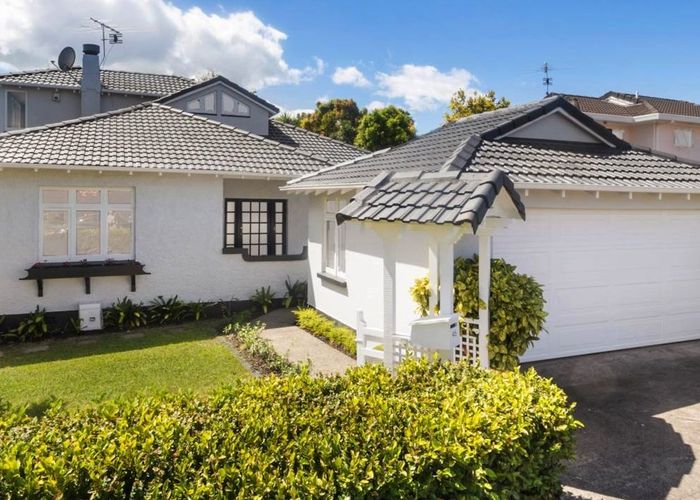  at 45 Taumata Road, Sandringham, Auckland