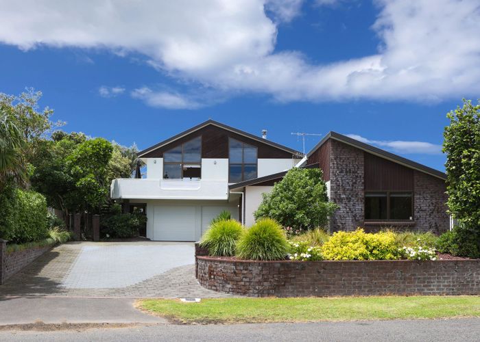  at 5 Thurley Place, Bay View, Napier