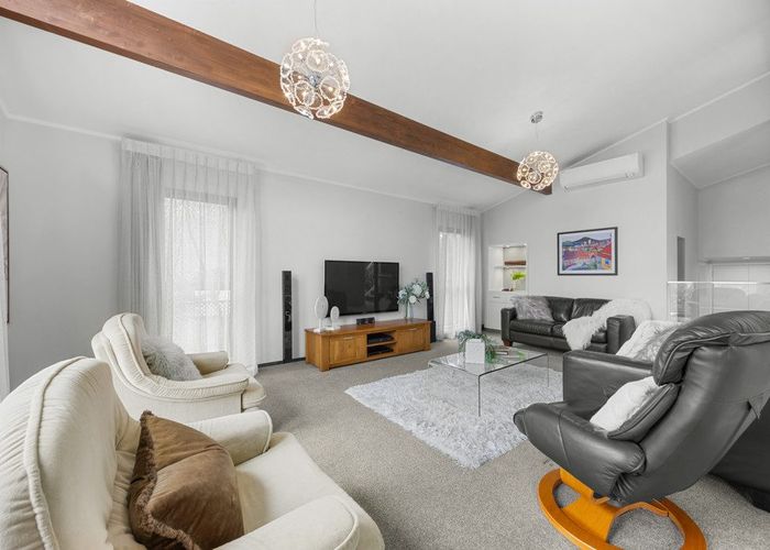  at 21 Jade Avenue, Pakuranga Heights, Manukau City, Auckland