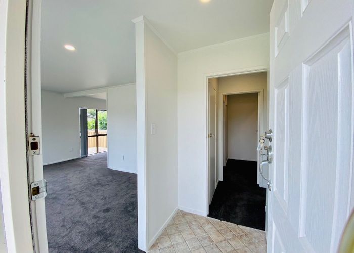  at 12 Fourth View Avenue, Beachlands, Manukau City, Auckland