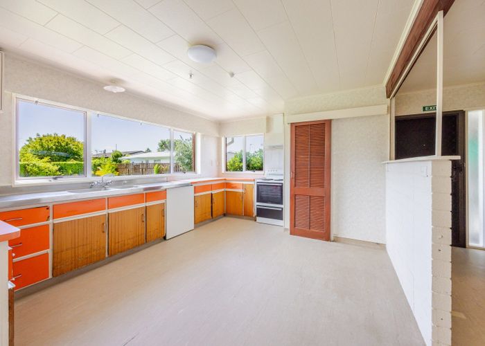  at 16 Anderson Road, Taradale, Napier, Hawke's Bay