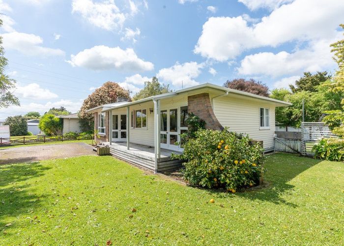  at 24 Southsea Crescent, Silverdale, Hamilton