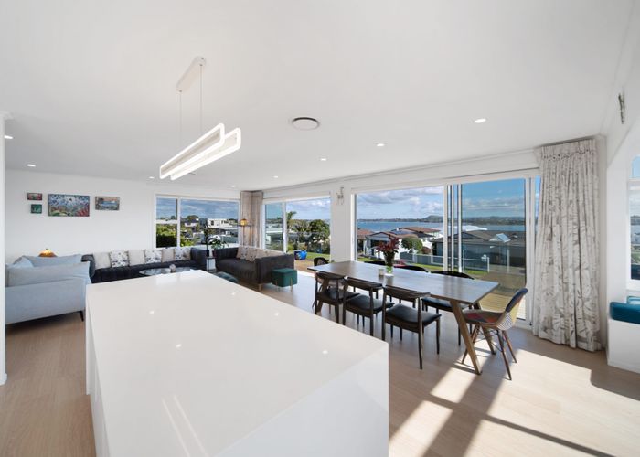  at 1/26 Waller Avenue, Bucklands Beach, Auckland