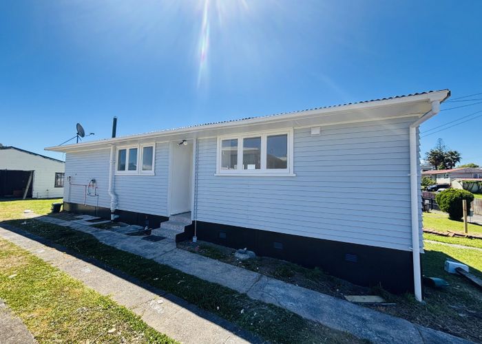  at 52 Watts Road, Manurewa, Manukau City, Auckland