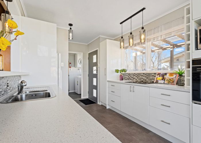  at 48 Skipton Street, Mangere East, Auckland