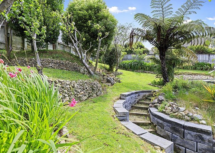  at 15 Kirton Drive, Riverstone Terraces, Upper Hutt