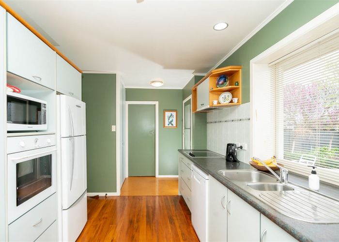  at 15 De Vere Crescent, Chartwell, Hamilton