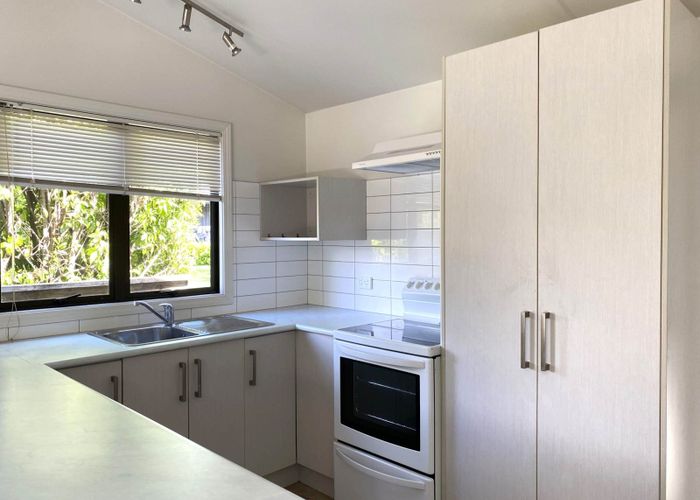  at 117 Paremoremo Road, Lucas Heights, Auckland