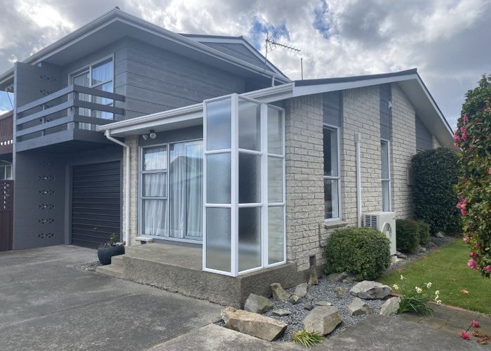  at 8A Wyatt Place, Russley, Christchurch City, Canterbury